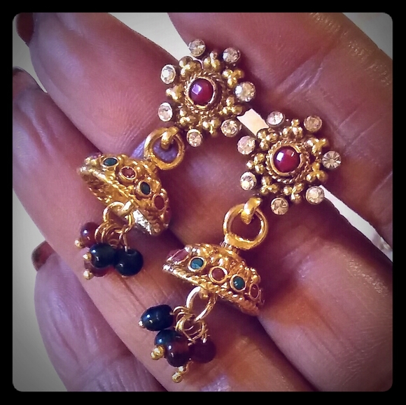 Vintage Jeweled Jhumka Earrings - Picture 3 of 8